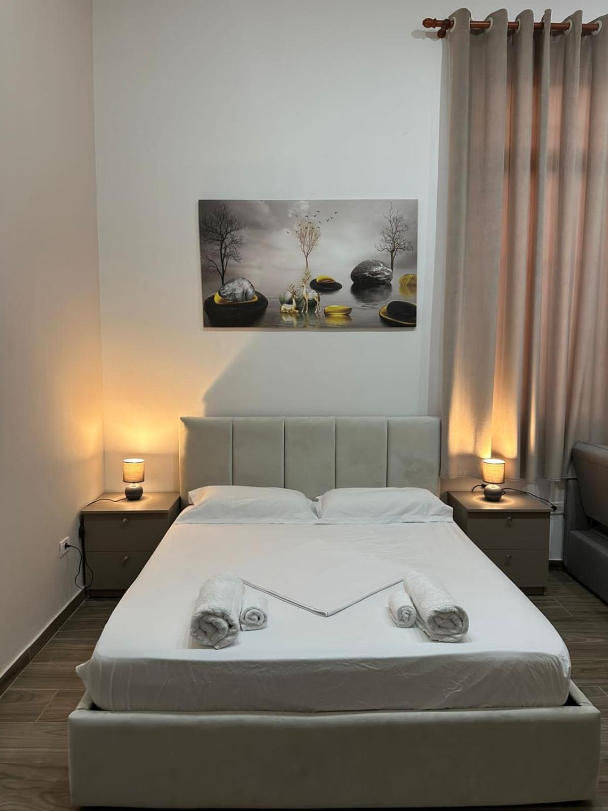Gex Apartments Tirana Buitenkant foto